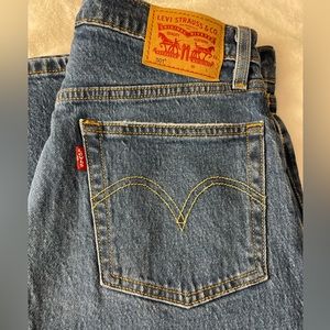 LEVI 501 Jeans. 20x30 New